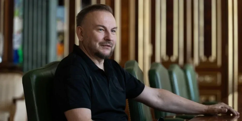 Хронологія заяв Флеша щодо керування ударним безпілотником «Молнія» за допомогою «Гербери»