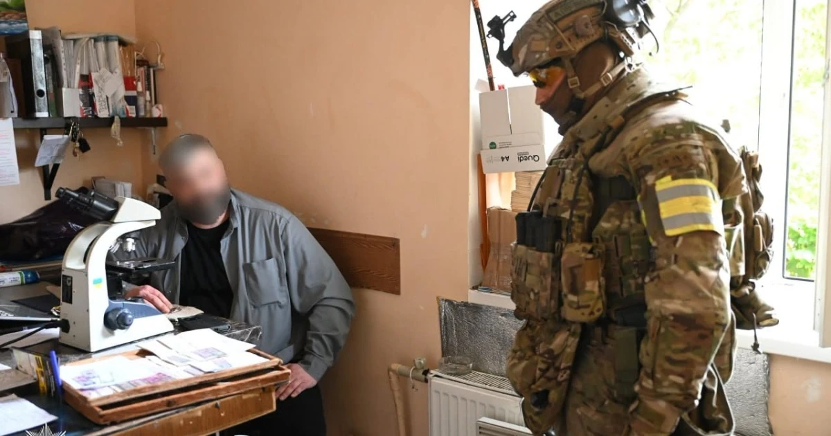 Чернівецьке патологоанатомічне бюро торгувало тканинами померлих: четверо затриманих