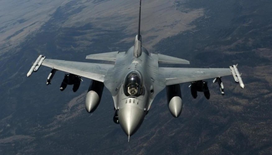 Американський винищувач F-16